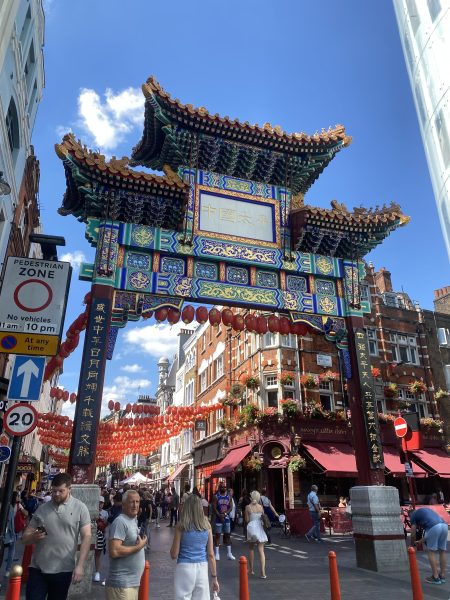 4 pm – Chow in Chinatown